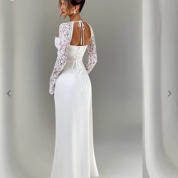 White Lace Floor-Length Wedding Gown with Long Sleeves - Picture 2 of 4